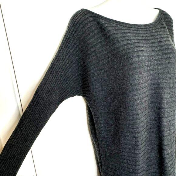 ATHLETA GRAY RIB KNIT EXTRA FINE MERINO WOOL BODYCON MIDI DRESS SIZE SMALL - Picture 4 of 9